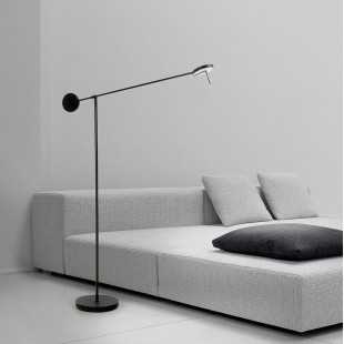 INVISIBLE FLOOR LAMP BY LEDS C4