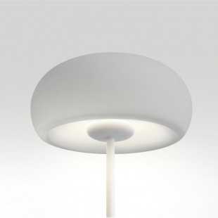 VETRA TABLE LAMP BY MARSET