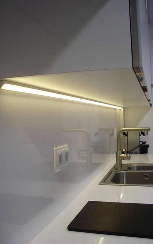 Pasos para instalar luces led en muebles de cocina